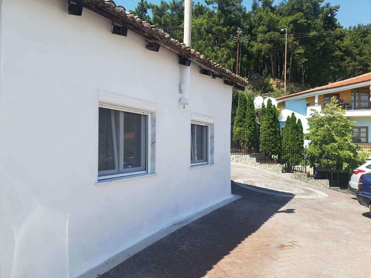 Safe And Cozy Studio In Xanthi! Exterior photo